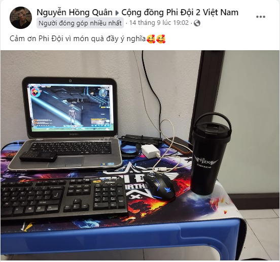 Anh em cơ trưởng nhận cơn mưa quà tặng từ BQT Phi Đội trước Mùa trăng 2023